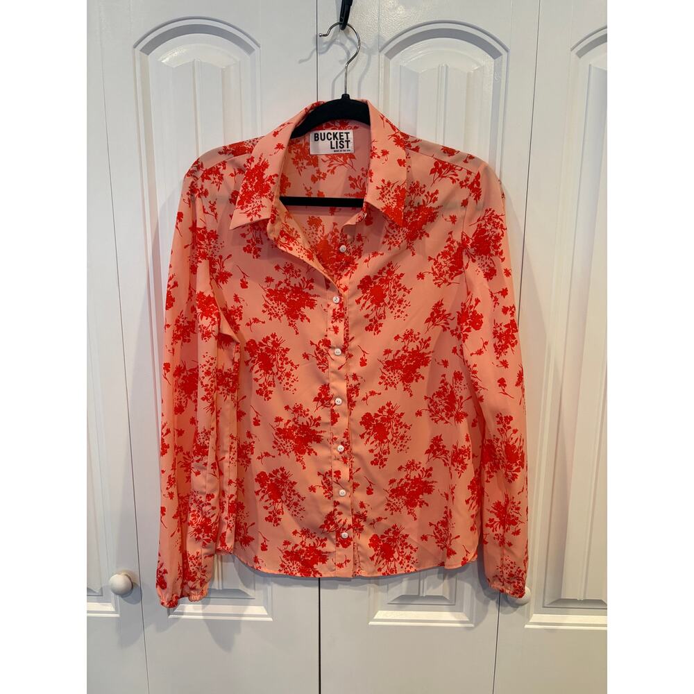 Bucket List Peach Floral Button‎ Down Top